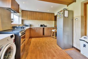 Kitchen- click for photo gallery